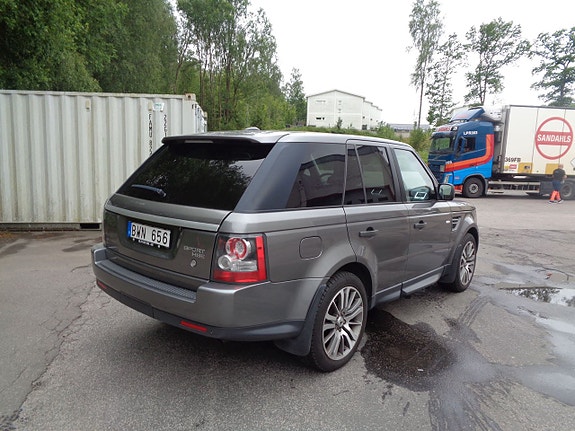 Land Rover Range Rover Sport 4 of 5