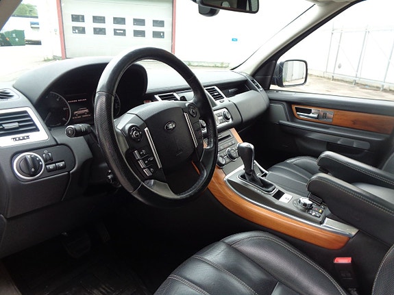 Land Rover Range Rover Sport 11 of 12