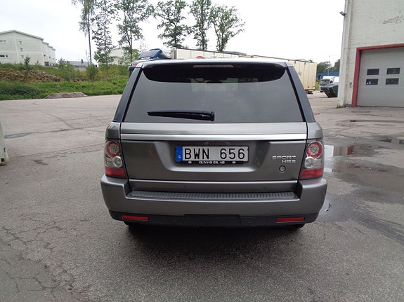 Land Rover Range Rover Sport 6 of 12