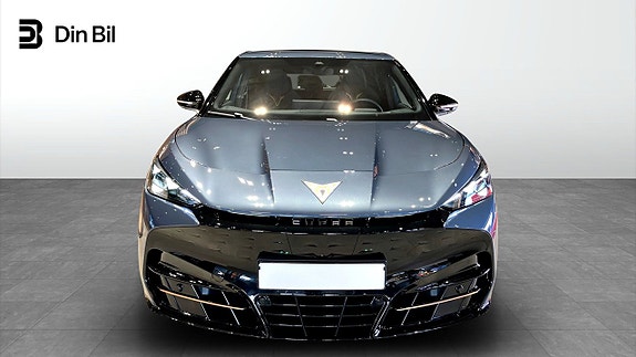 Cupra Tavascan 4 of 11