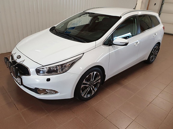 Kia Ceed 3 of 5