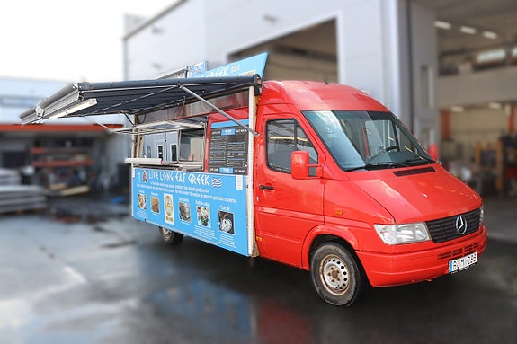 Mercedes-Benz Sprinter 312