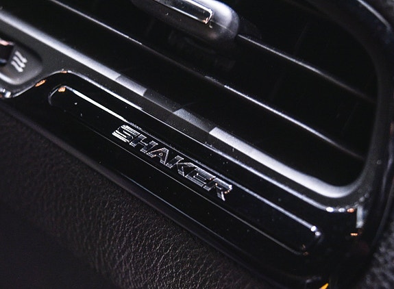 Dodge Challenger 12 of 22