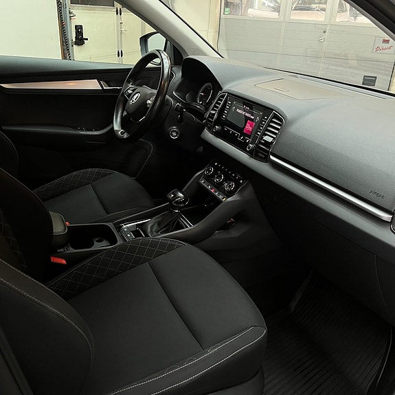Skoda Karoq 12 of 12
