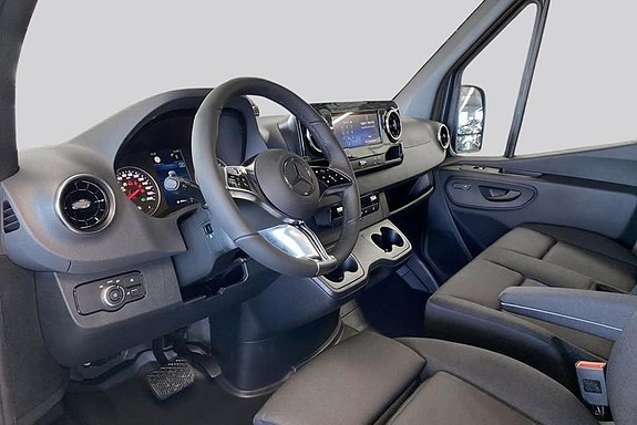Mercedes-Benz Sprinter 319 6 of 16