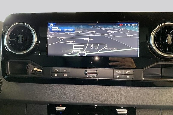 Mercedes-Benz Sprinter 319 9 of 16