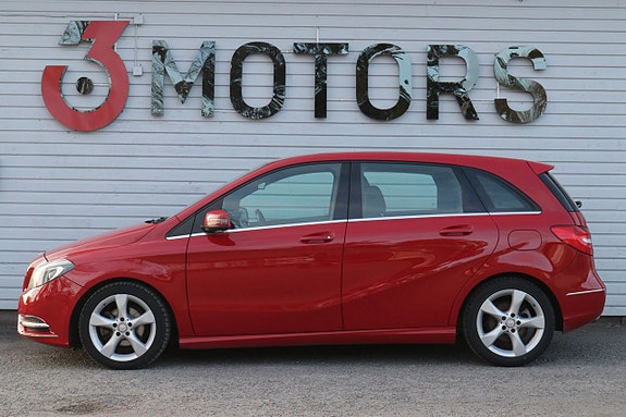 Mercedes-Benz B180 3 of 19
