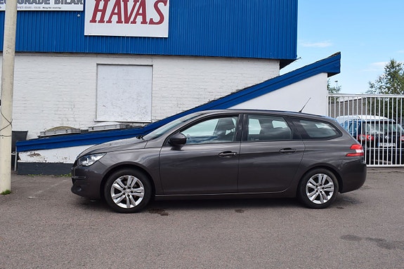 Peugeot 308 SW 2 of 14