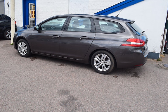 Peugeot 308 SW 5 of 14
