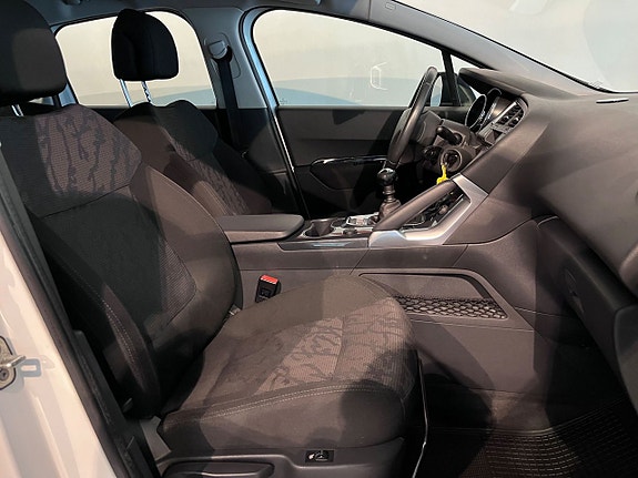 Peugeot 3008 6 of 11