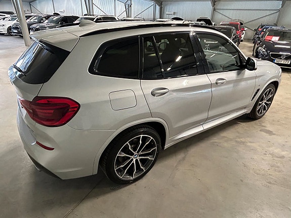 BMW X3 3 of 5