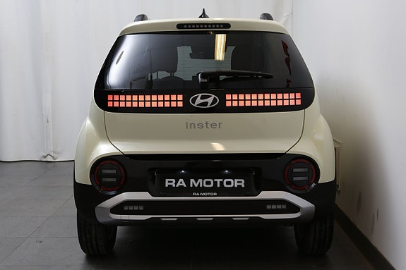 Hyundai Inster 4 of 28