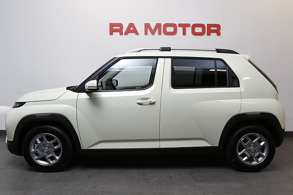 Hyundai Inster 2 of 28