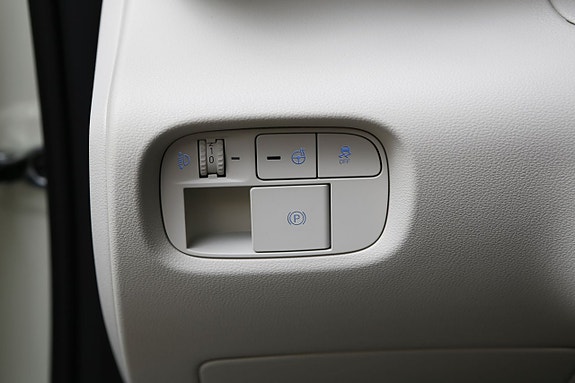 Hyundai Inster 18 of 28