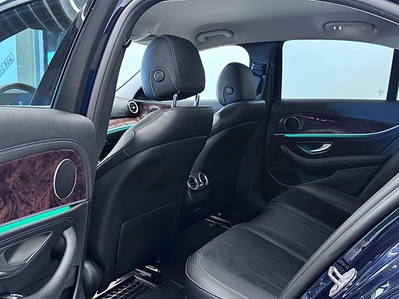 Mercedes-Benz E220 d 6 of 16