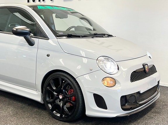 Abarth 595 2 of 5
