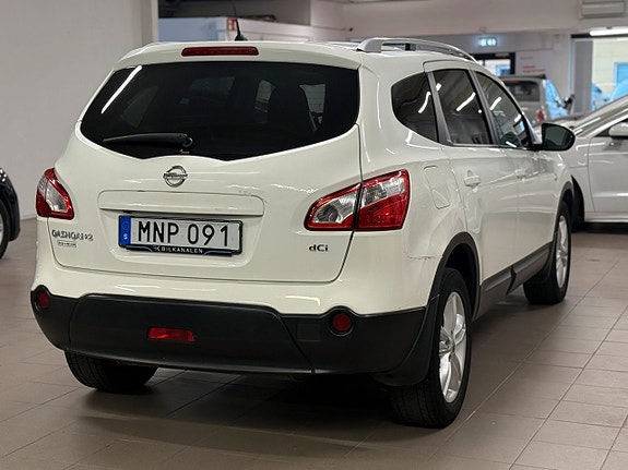 Nissan Qashqai+2 5 of 5