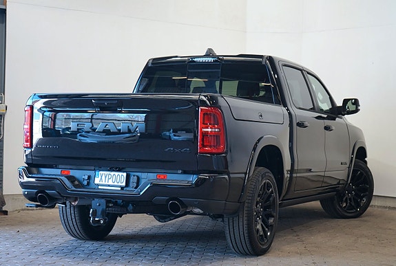 Dodge RAM 1500 4 of 17