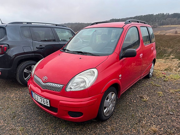 Toyota Yaris Verso