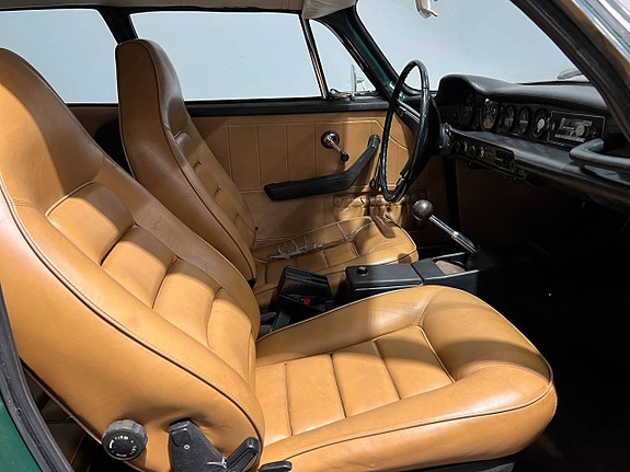 Volvo P1800 ES 7 of 12