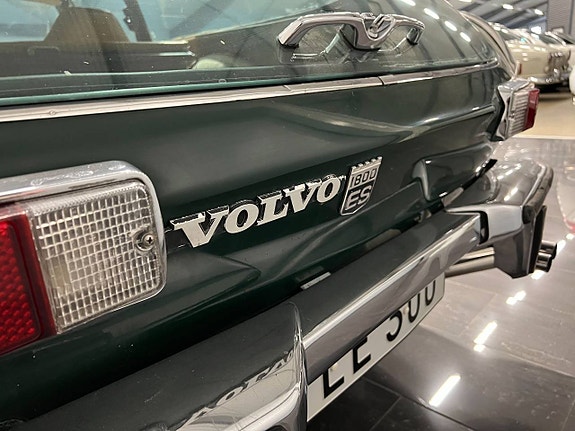 Volvo P1800 ES 12 of 12
