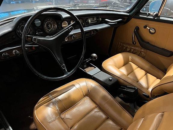 Volvo P1800 ES 6 of 12