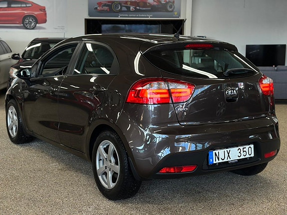 Kia Rio 3 of 5