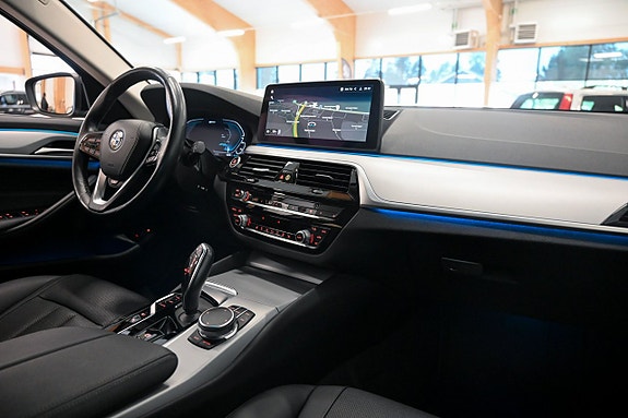 BMW 530e 13 of 22