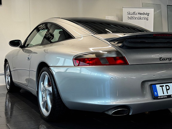 Porsche 911 13 of 27