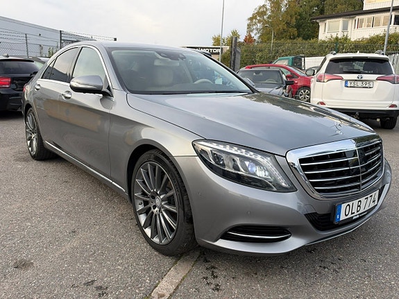 Mercedes-Benz S400 18 of 19