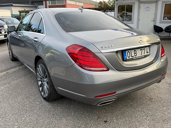 Mercedes-Benz S400 3 of 19