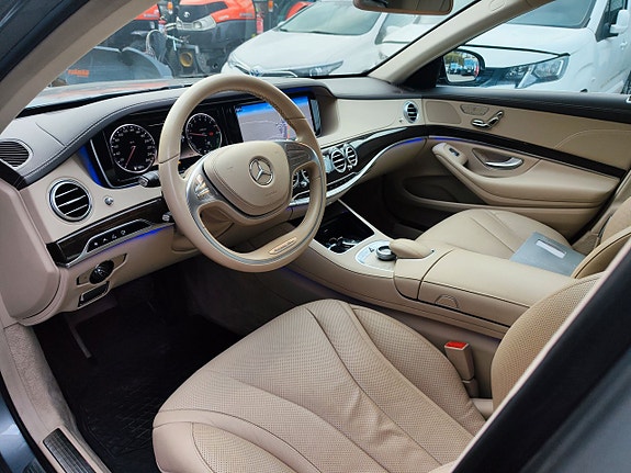 Mercedes-Benz S400 6 of 19