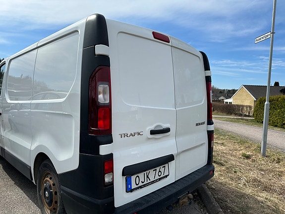 Renault Trafic 6 of 14