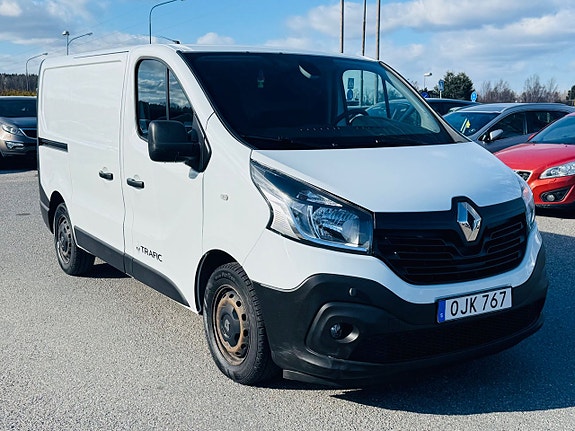 Renault Trafic 2 of 14