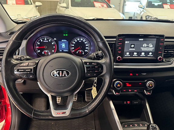 Kia Rio 4 of 18