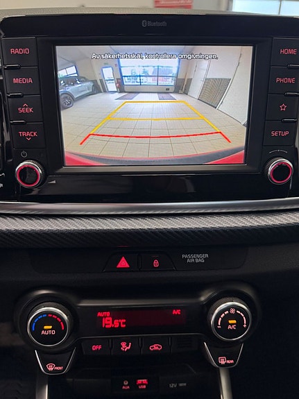 Kia Rio 7 of 18