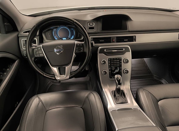 Volvo V70 5 of 8