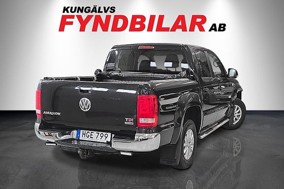 Volkswagen Amarok 2 of 9