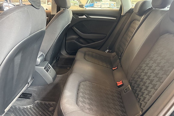 Audi A3 12 of 23