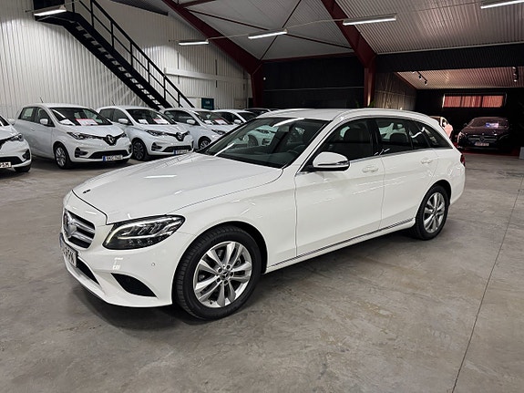 Mercedes-Benz C200