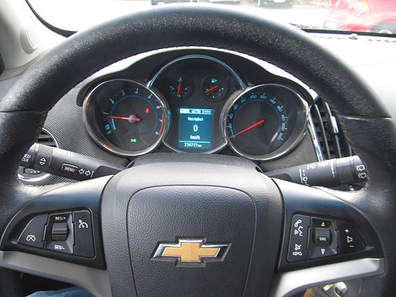Chevrolet Cruze 9 of 13