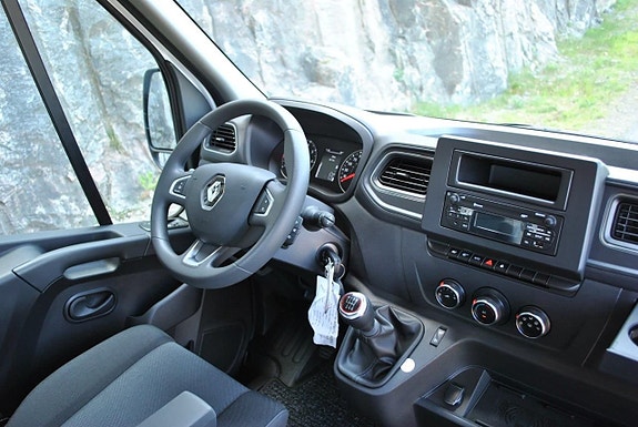 Renault Master 10 of 15