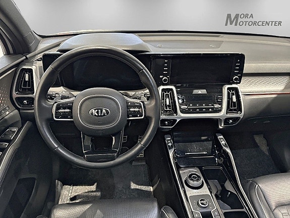 Kia Sorento 7 of 14