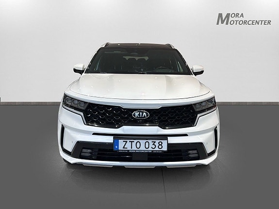 Kia Sorento 2 of 5