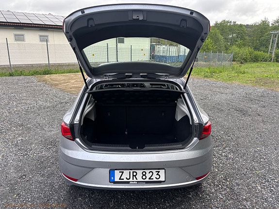 Seat Leon 9 of 23