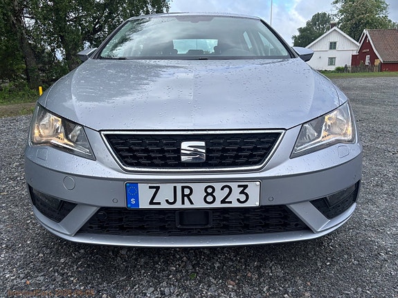 Seat Leon 2 of 23