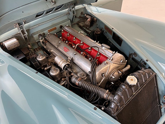 Jaguar XK140 4 of 23