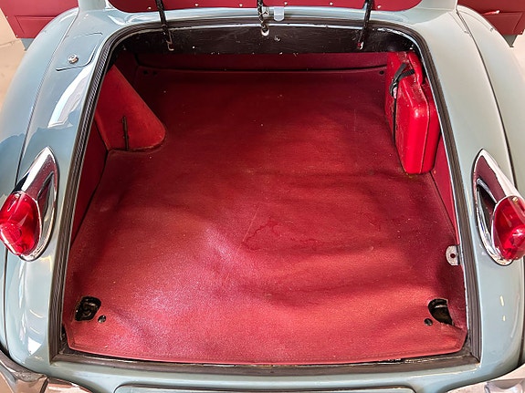 Jaguar XK140 22 of 23