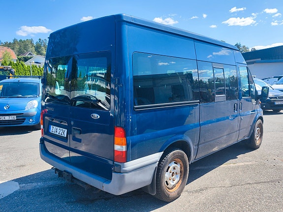 Ford Transit 7 of 9