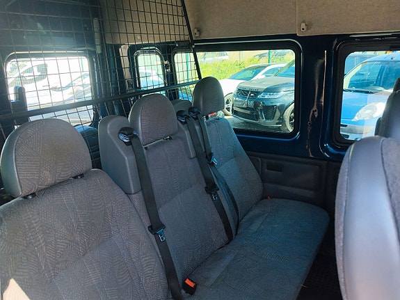 Ford Transit 5 of 5